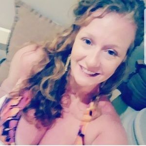 Meet your Posher, Hailey